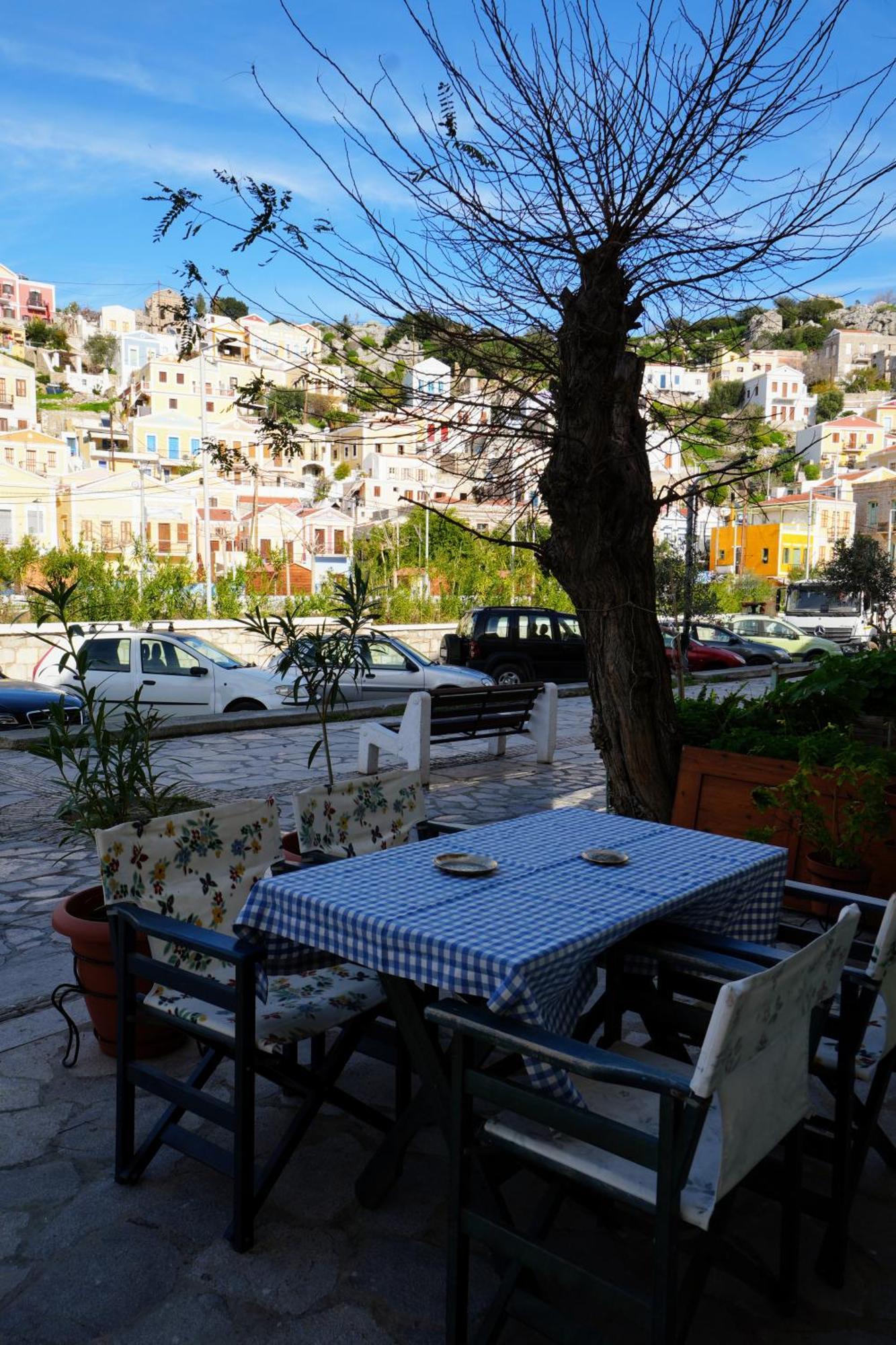 Symi Central Point Екстериор снимка